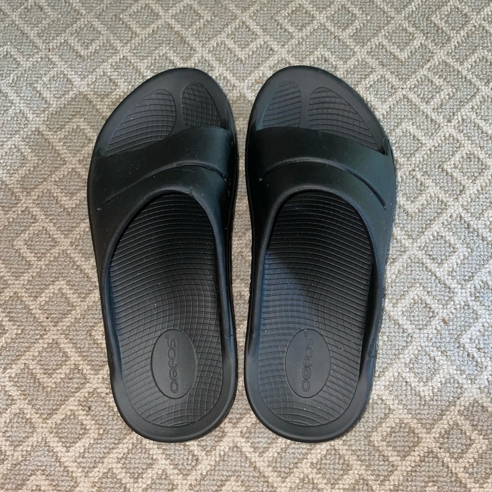 OOFOS - Oohahh Recovery Sandals
